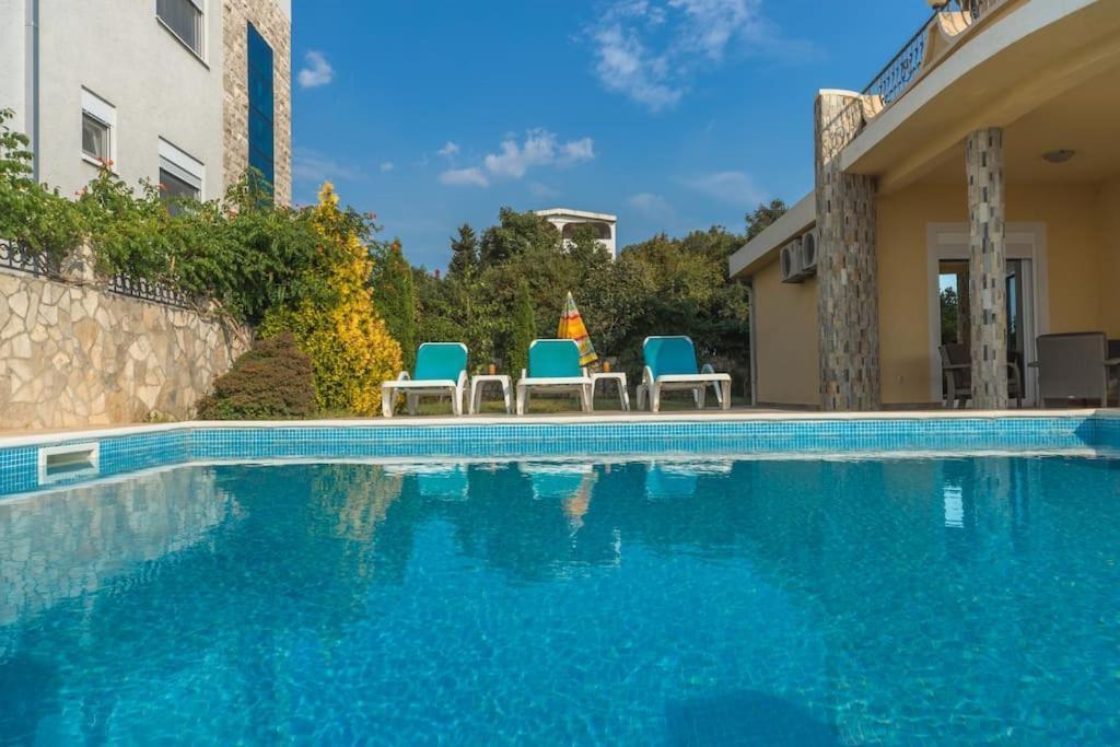 Villa Marina Dobra Voda Bagian luar foto