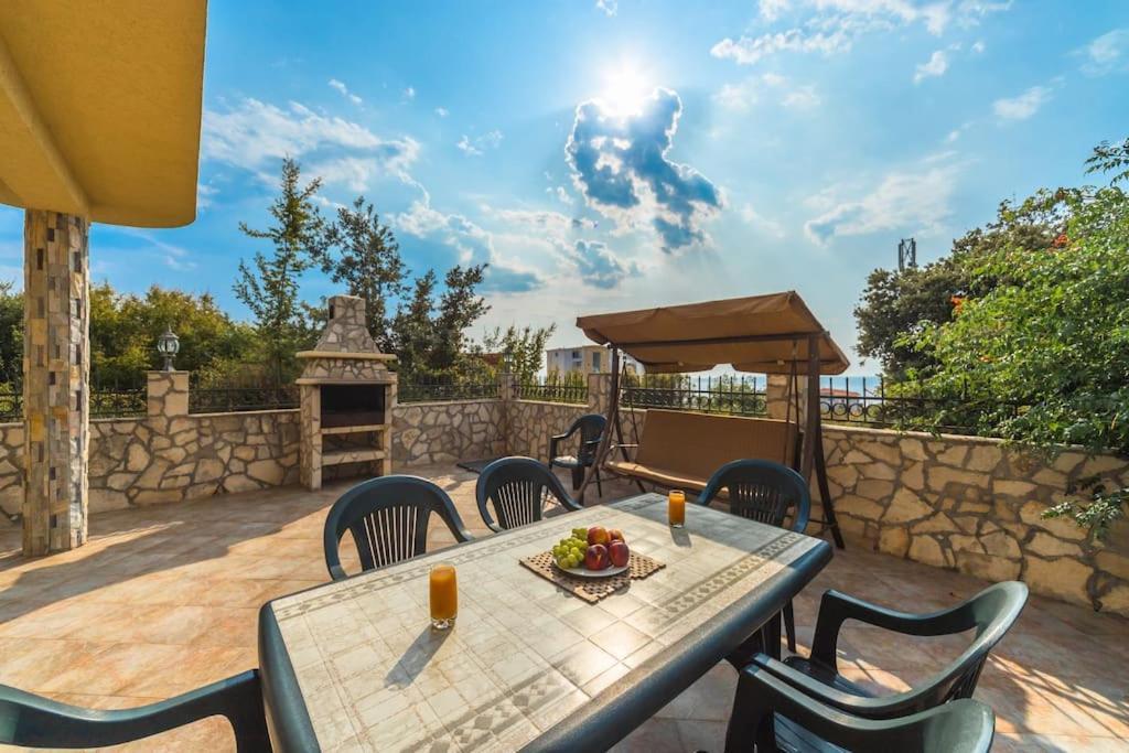 Villa Marina Dobra Voda Bagian luar foto